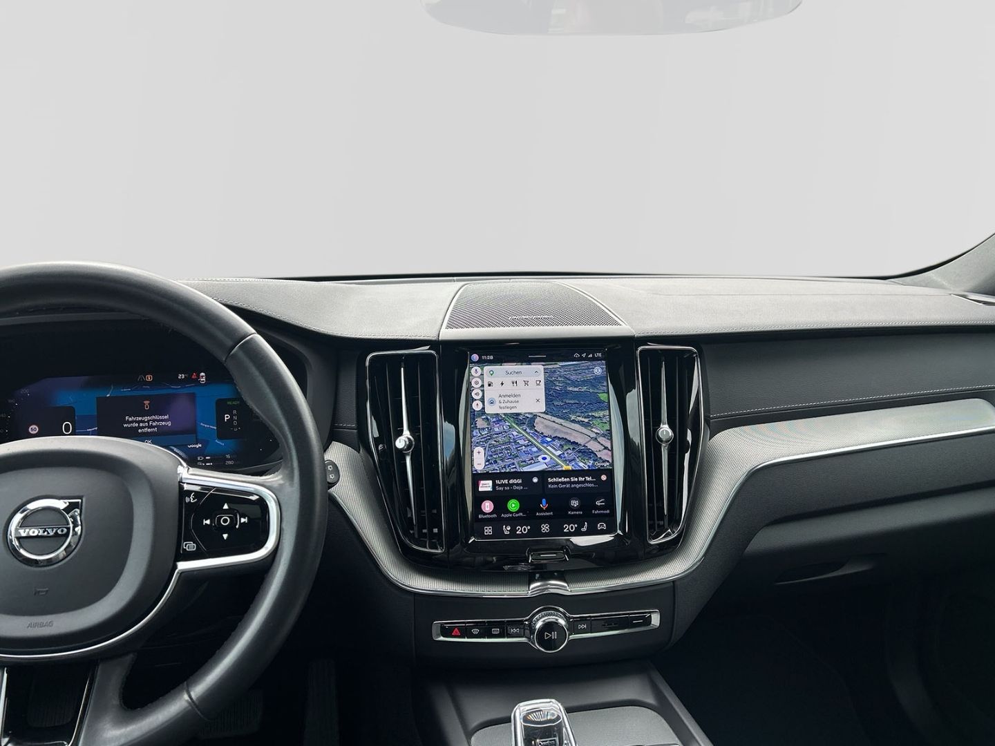 Volvo XC60 Recharge T8 AWD Ultimate Bright 21'' ACC AH