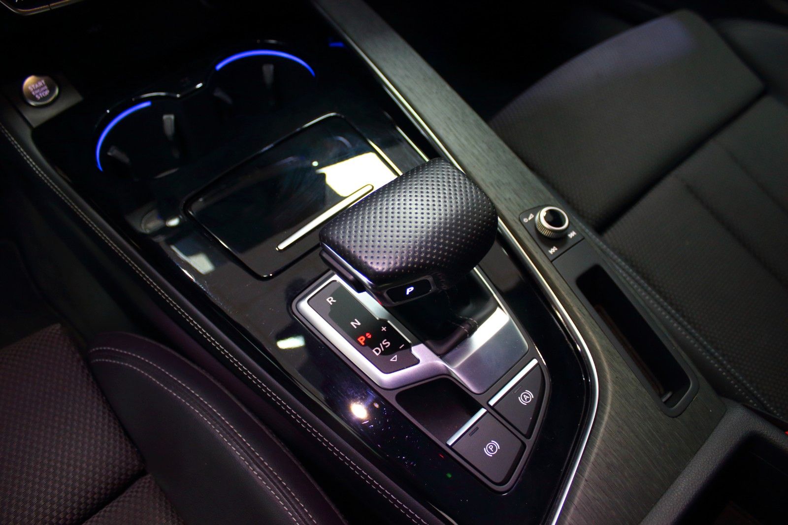 Audi A5 40 TFSI S tr QUATTRO SB~3xS-LINE+UNFALLFREI+R