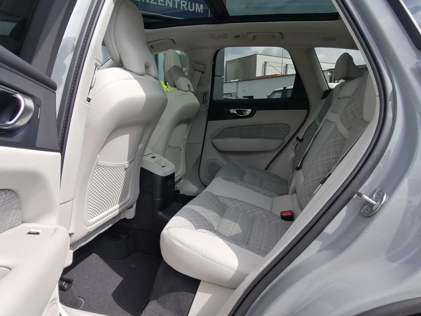 Volvo XC60 T6 Twin Engine AWD Core