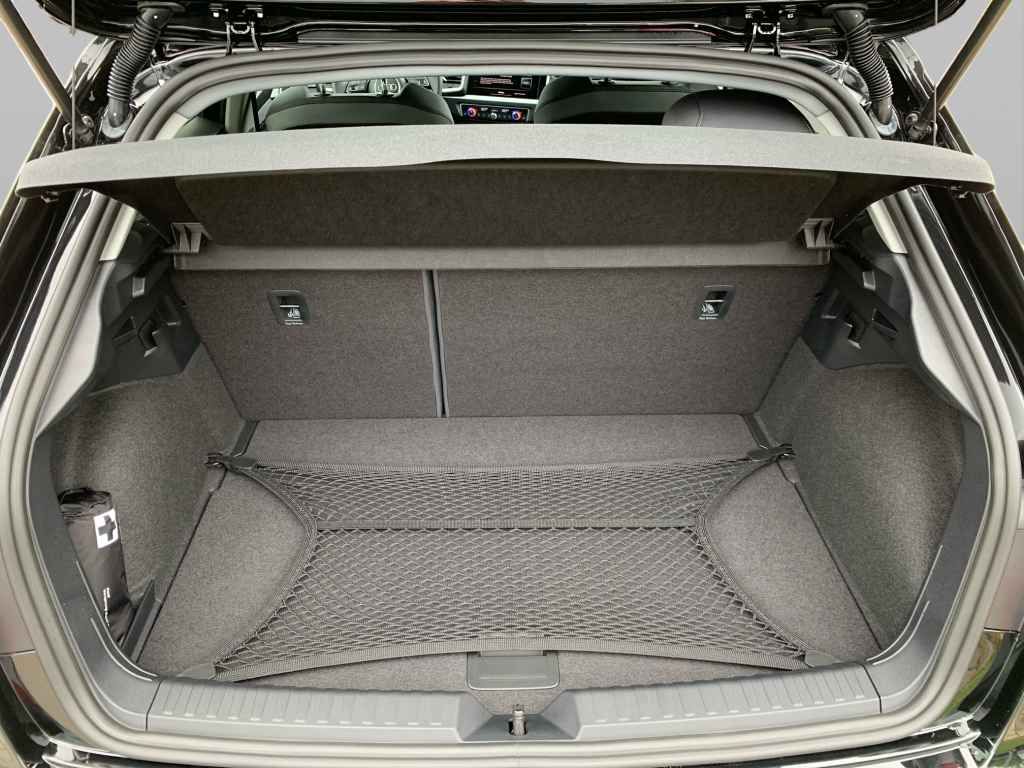 Audi A1 Sportback S line 30 TFSI *LED*R-CAM*SHZ*ACC*