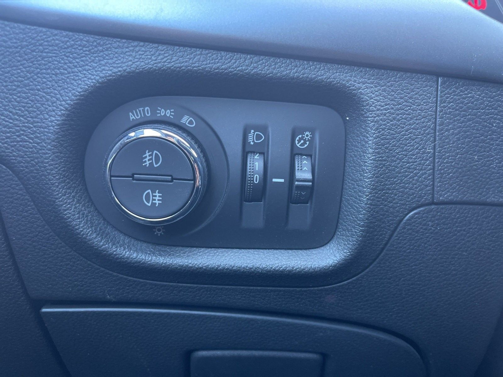 Opel Astra K 1.4 - Samsaru's Car Outlet