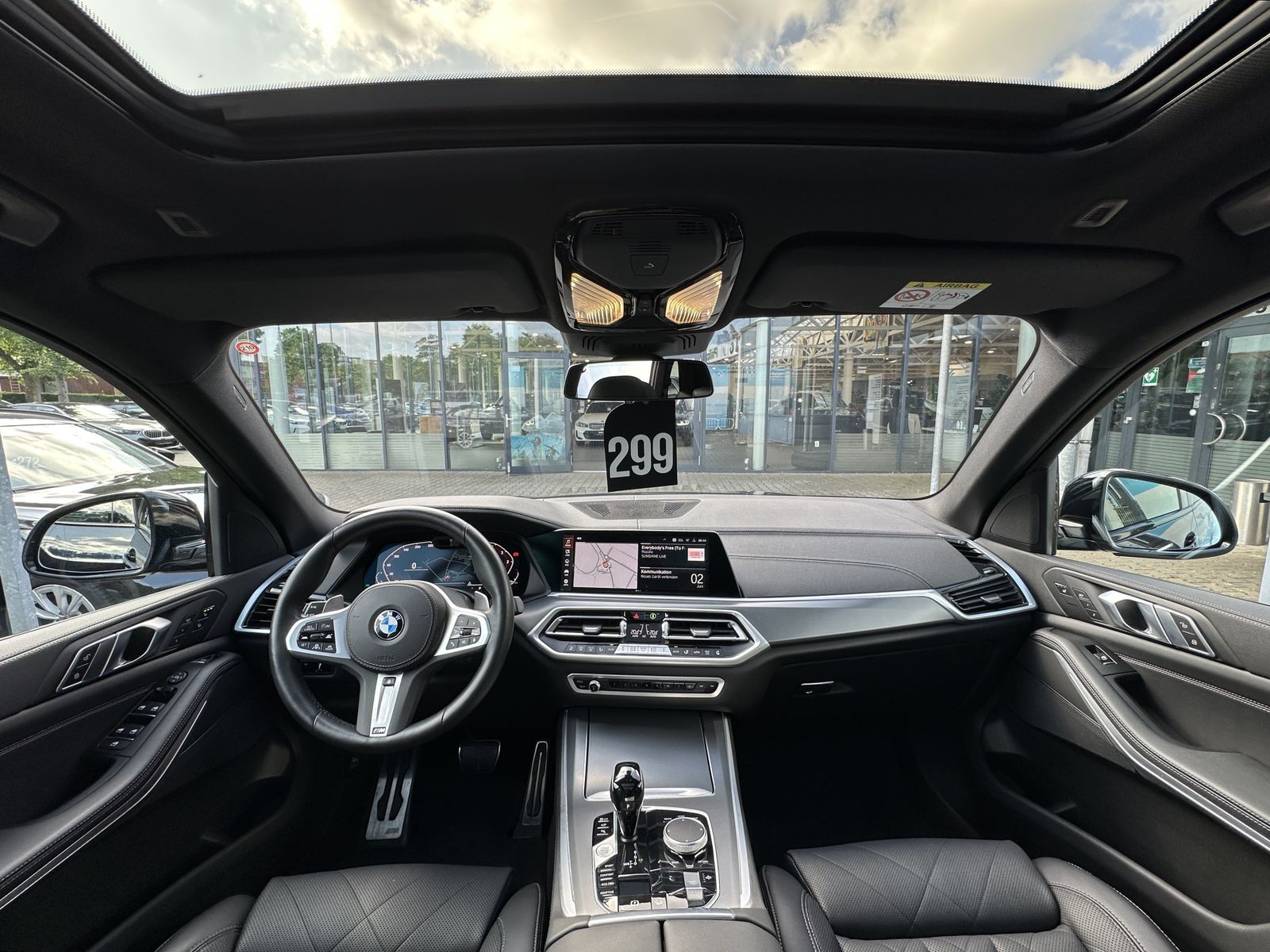 BMW X5 xDrive30d M Sport 2-Achs-Luft StHzg 7-Sitzer