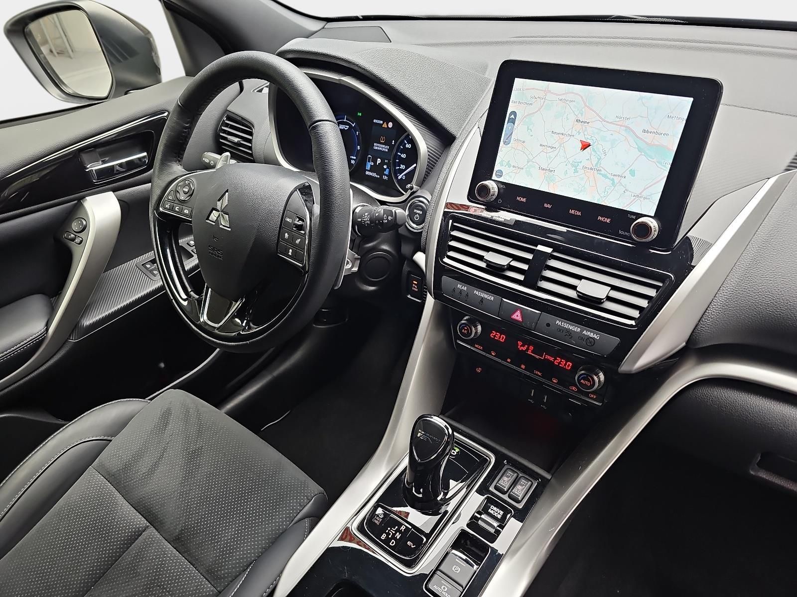 Mitsubishi ECLIPSE CROSS 2.4 MIVEC PHEV CVT SELECT NAVI LED