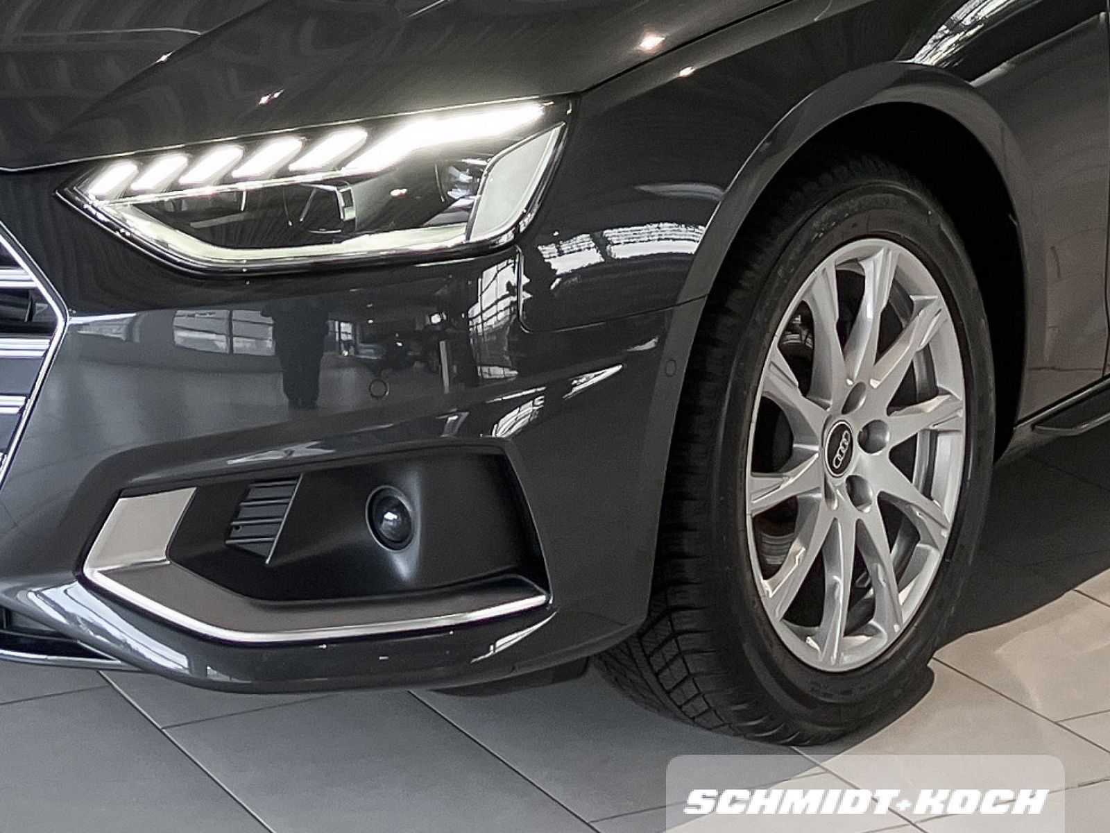 Audi A4 Avant 35 TDI advanced S tronic - Samsaru's Car Outlet