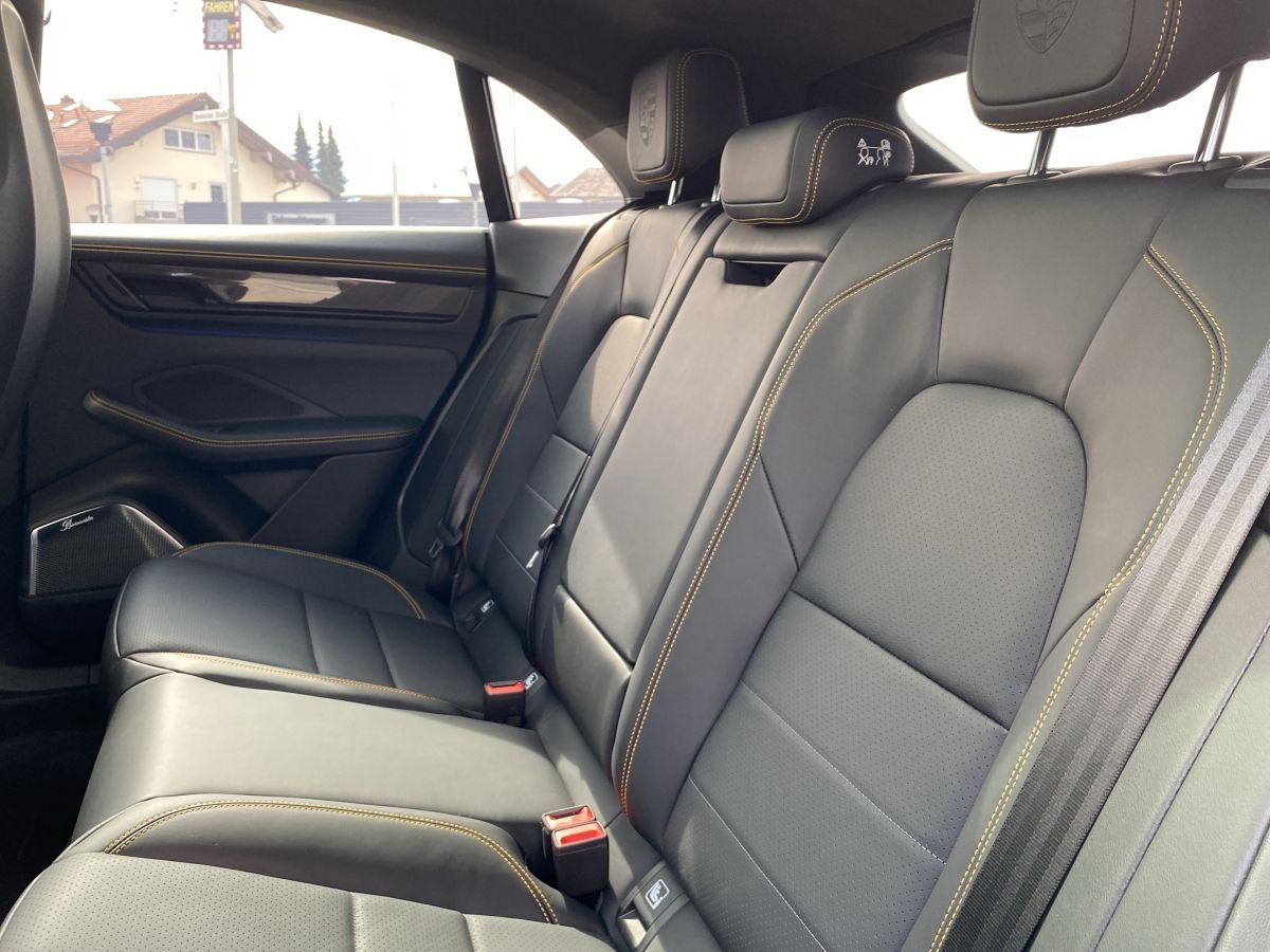 Porsche Macan Turbo | 22-Zoll Räder | InnoDrive