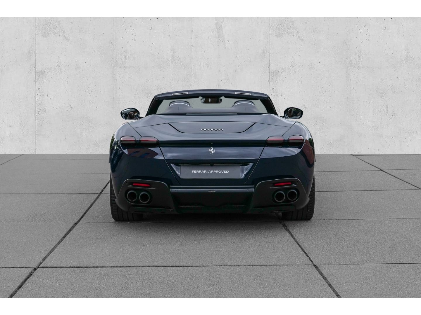 Ferrari Roma Spider - Samsaru's Car Outlet
