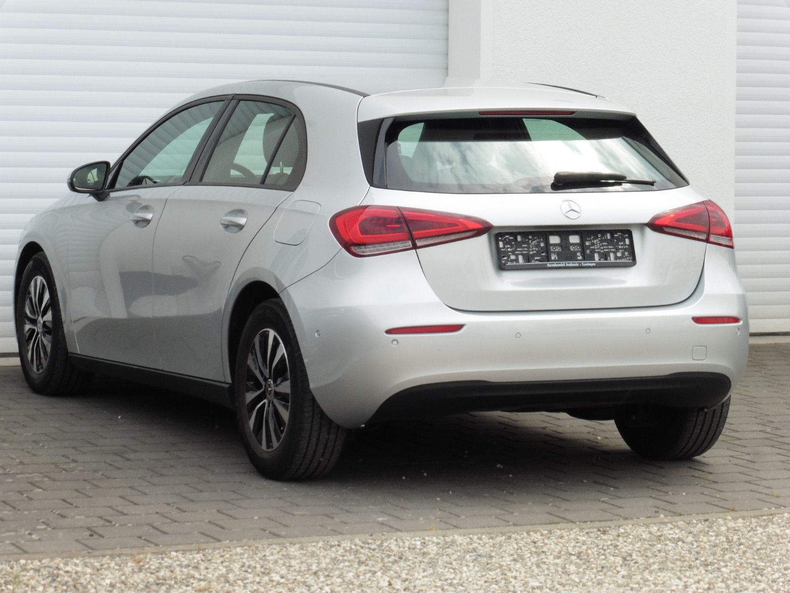 Mercedes-Benz A 180 d DCT - Samsaru's Car Outlet