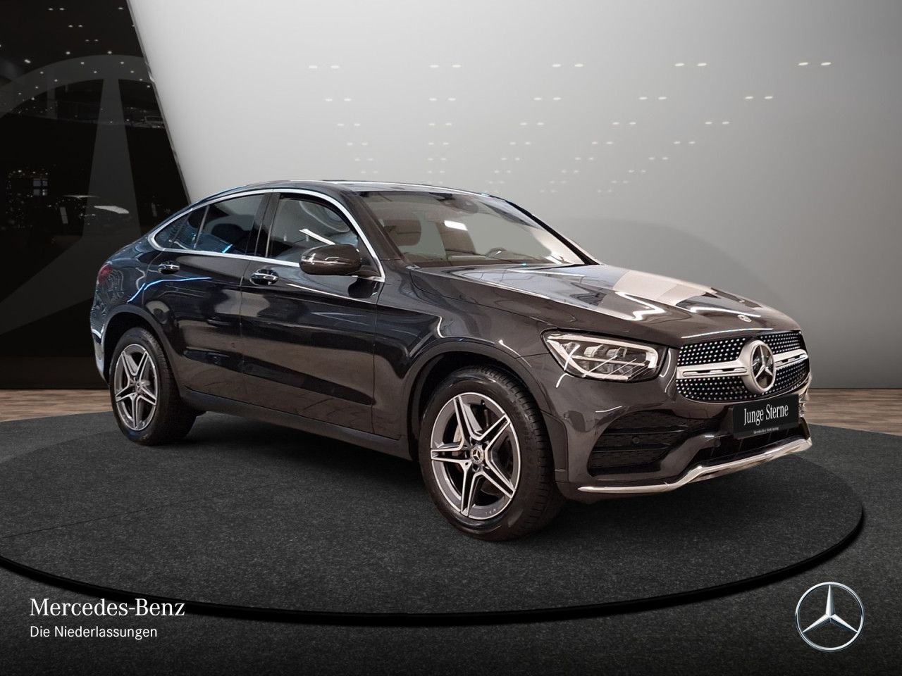 Mercedes-Benz GLC400d 4M Cp AMG/Dist/MultiSi/LED/AHK/Sound/HUD