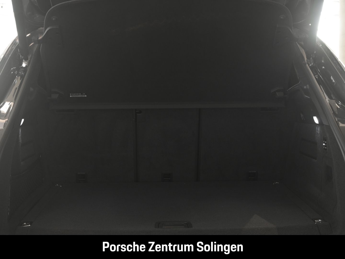 Porsche Cayenne Coupe E-Hybrid 22'' HD Matrix Bose InnoD