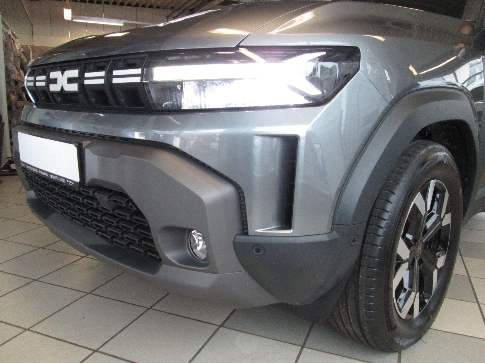 Dacia Duster III TCe 130 Extreme - Samsaru's Car Outlet