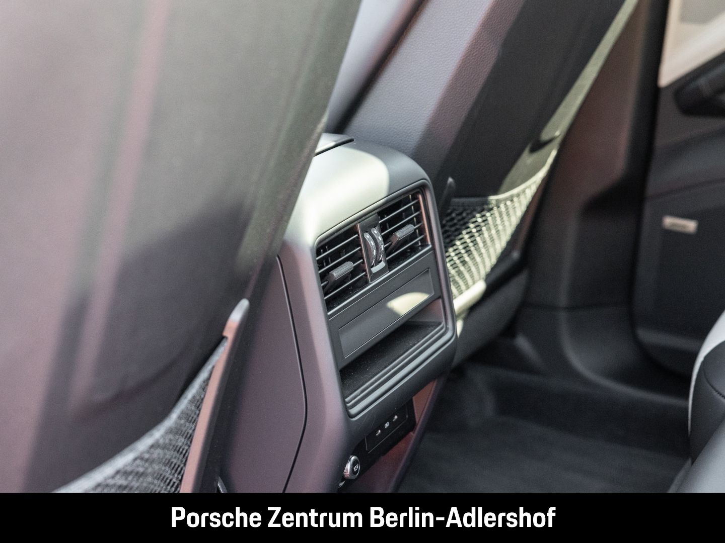 Porsche Cayenne E-Hybrid Coupe Panoramadach Luftfederung