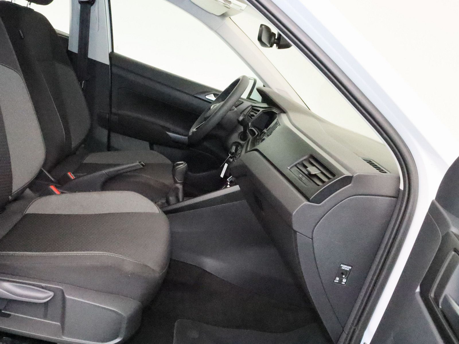 Volkswagen Taigo 1.0 TSI - Samsaru's Car Outlet