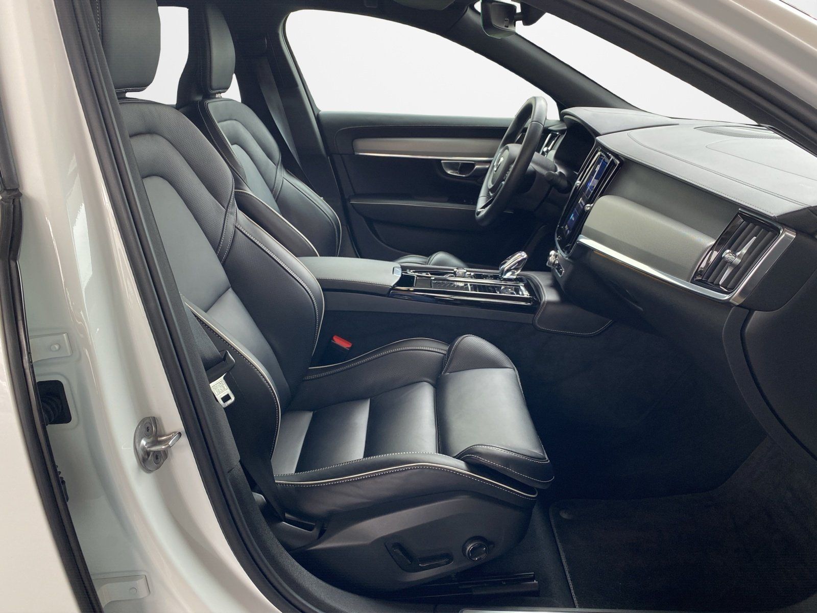 Volvo S90 T8 Twin Engine SHZ*MMY*StHzg*DAB+*RFK