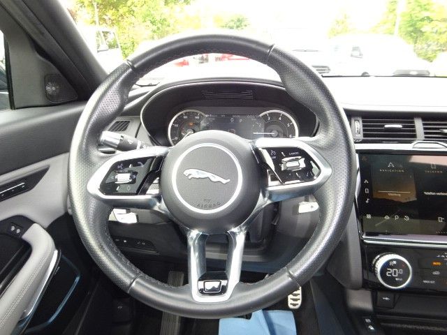 Jaguar E-Pace P300e R-DYNAMIC AWD Panorama