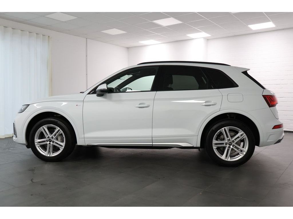 Audi Q5 55 TFSI e quattro S line S tronic - Samsaru's Car Outlet