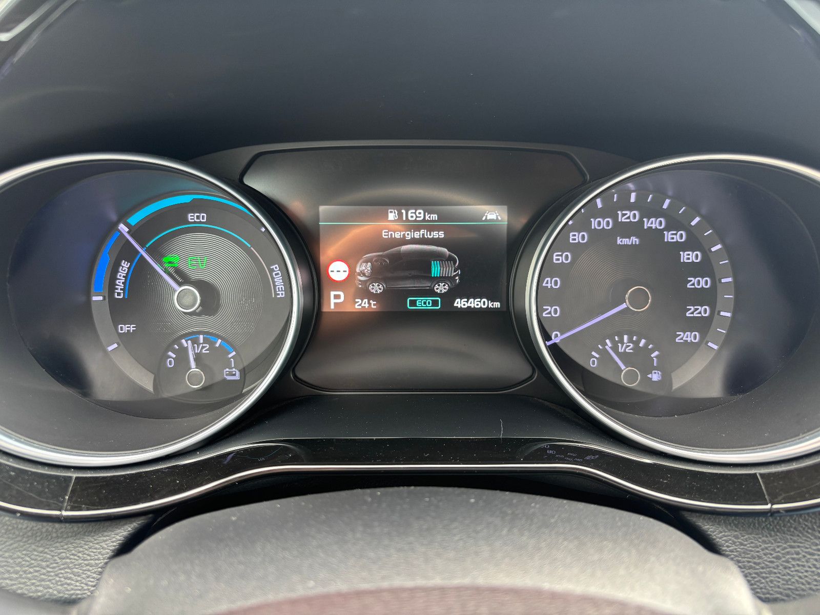 Kia XCeed 1.6 Spirit Plug-in Hybrid - Samsaru's Car Outlet
