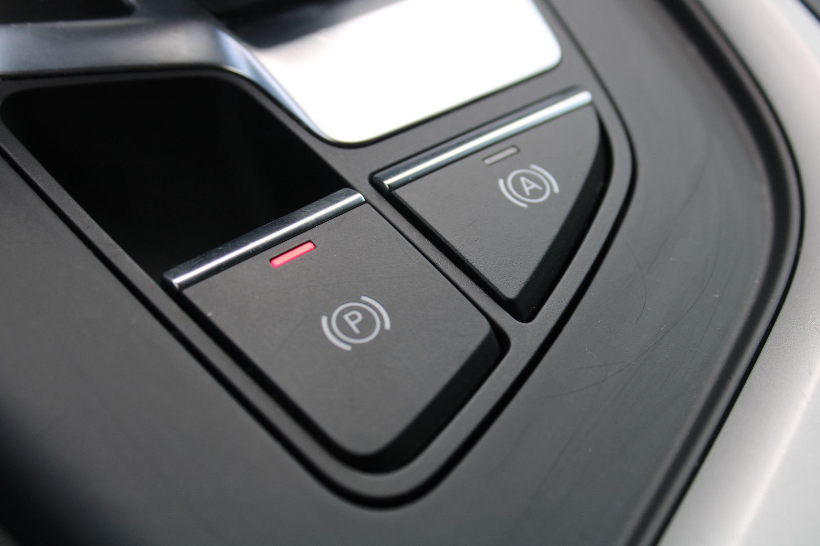 Audi A4 Avant 35 TDI S-Tronic - Samsaru's Car Outlet