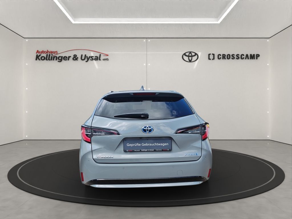 Toyota Corolla 1.8 Hybrid - Samsaru's Car Outlet