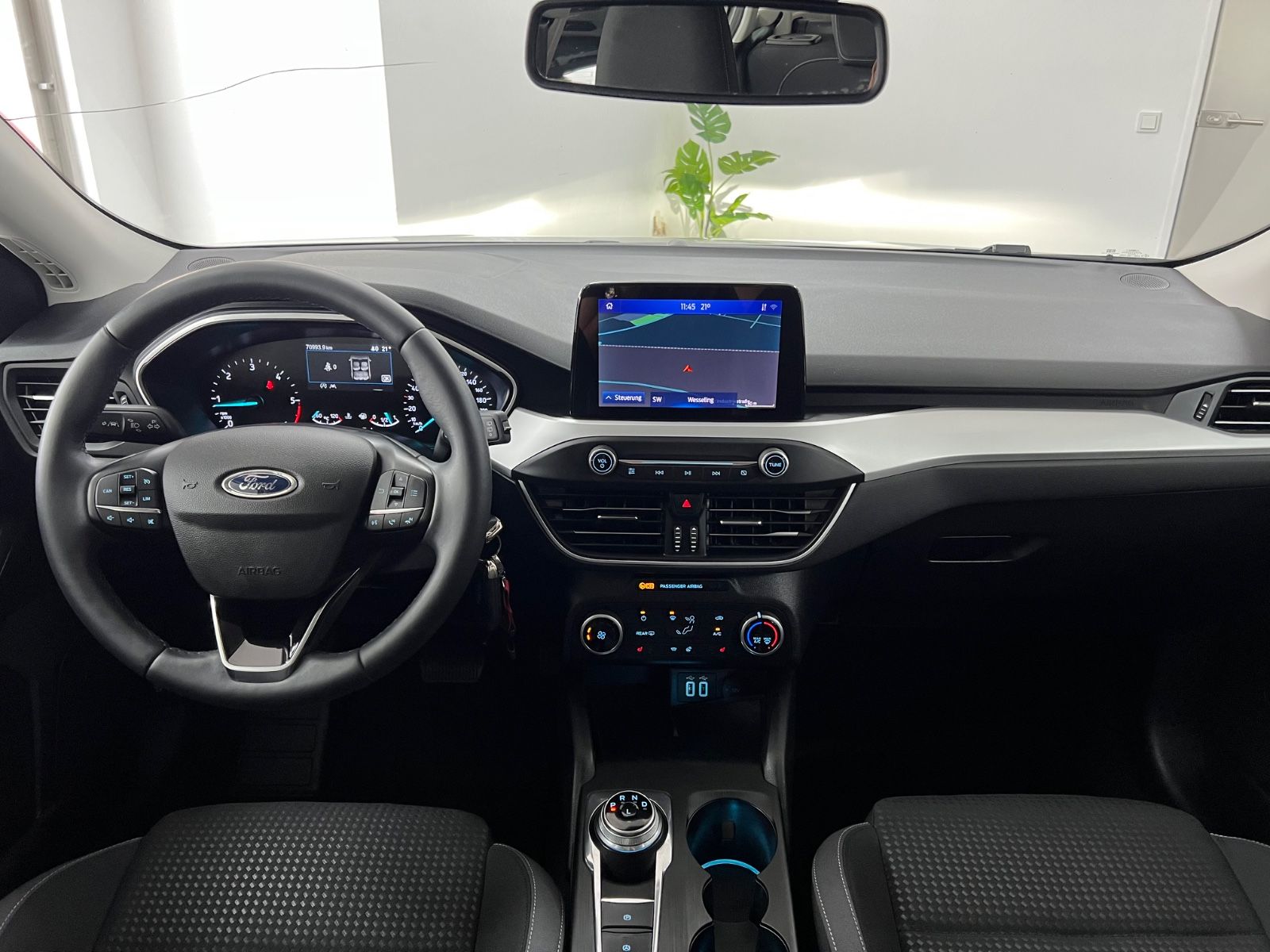 Ford Focus Turnier Cool & Connect - Samsaru's Car Outlet