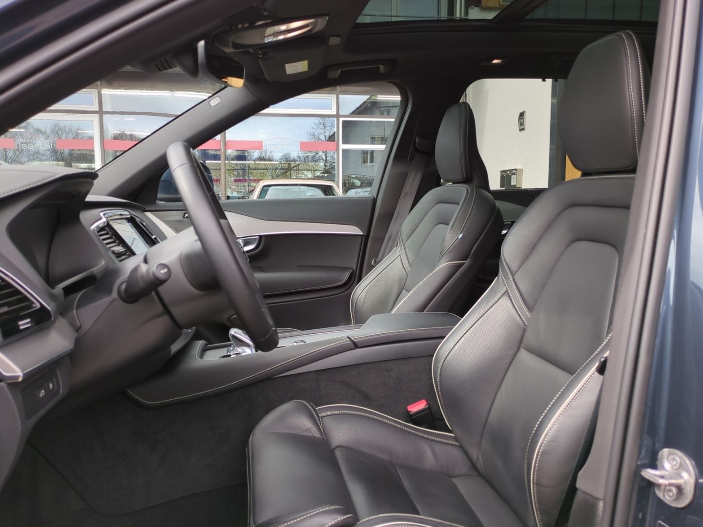 Volvo XC90 Plus Bright Recharge Plug-In Hybrid AWD 7-S