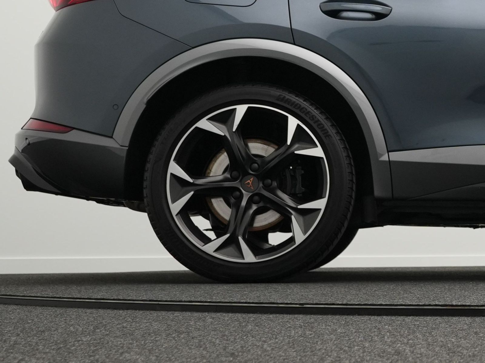 Cupra Formentor VZ 2.0 TSI 4Drive DSG *ACC*AHK*PANO*19