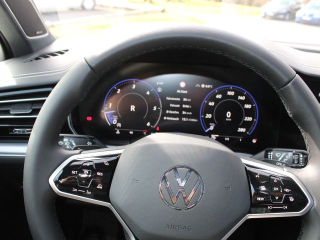 Volkswagen Touareg 3.0 V6 TDI Elegance 4M - Samsaru's Car Outlet
