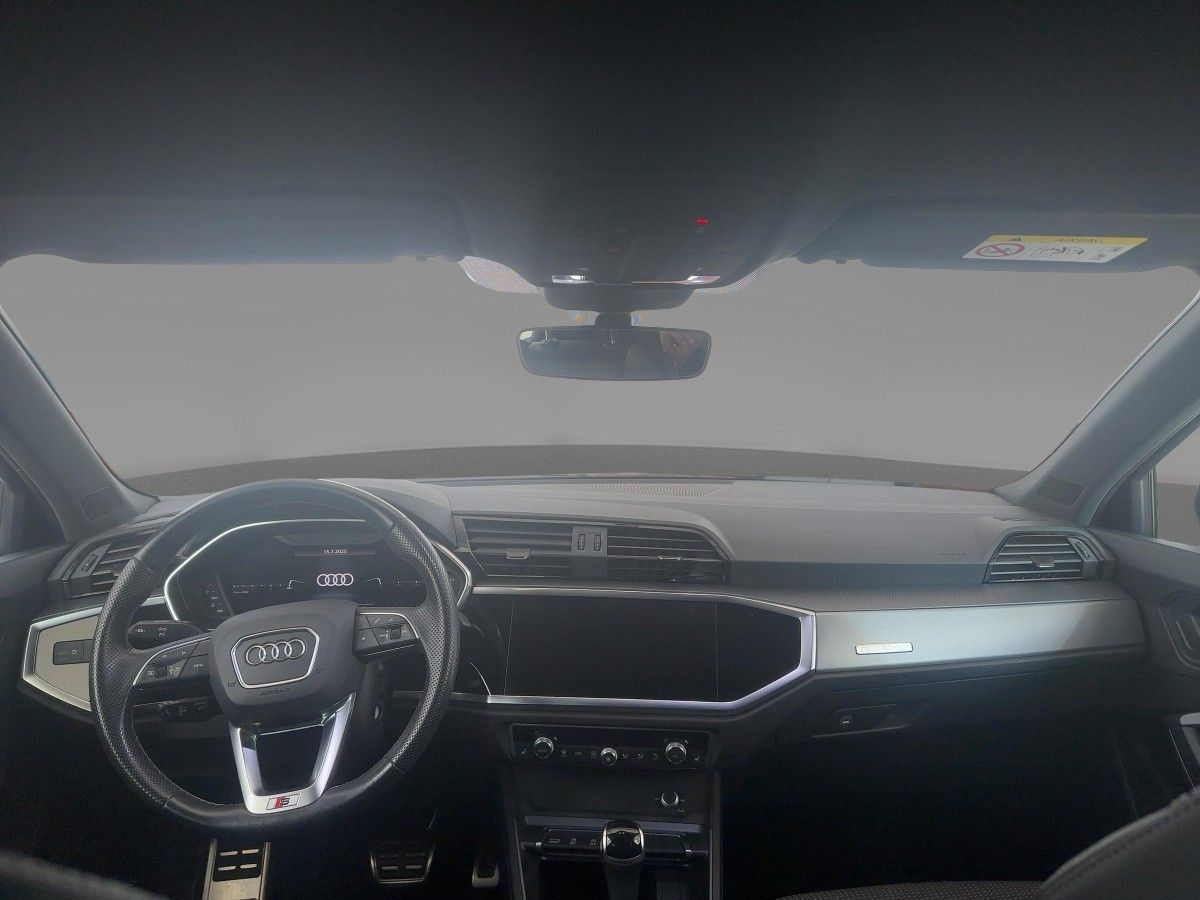 Audi Q3 Sportback 40 TDI S line - Samsaru's Car Outlet