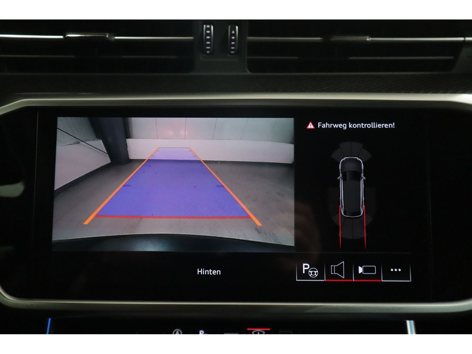 Audi RS6 Avant 4.0 TFSI quattro B&O*Matrix*R-Kamera *