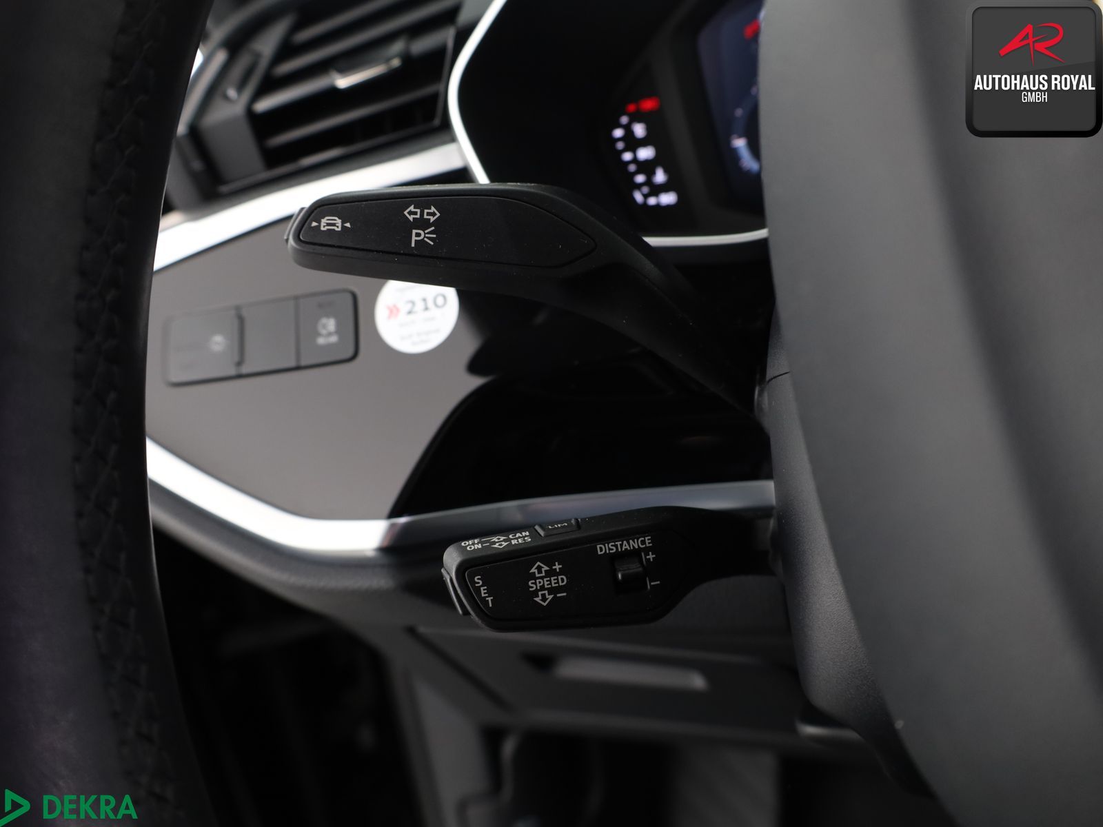 Audi Q3 45 TFSI qu S LINE 19ZOLL ACC,KEYLESS,AHK,1.HD