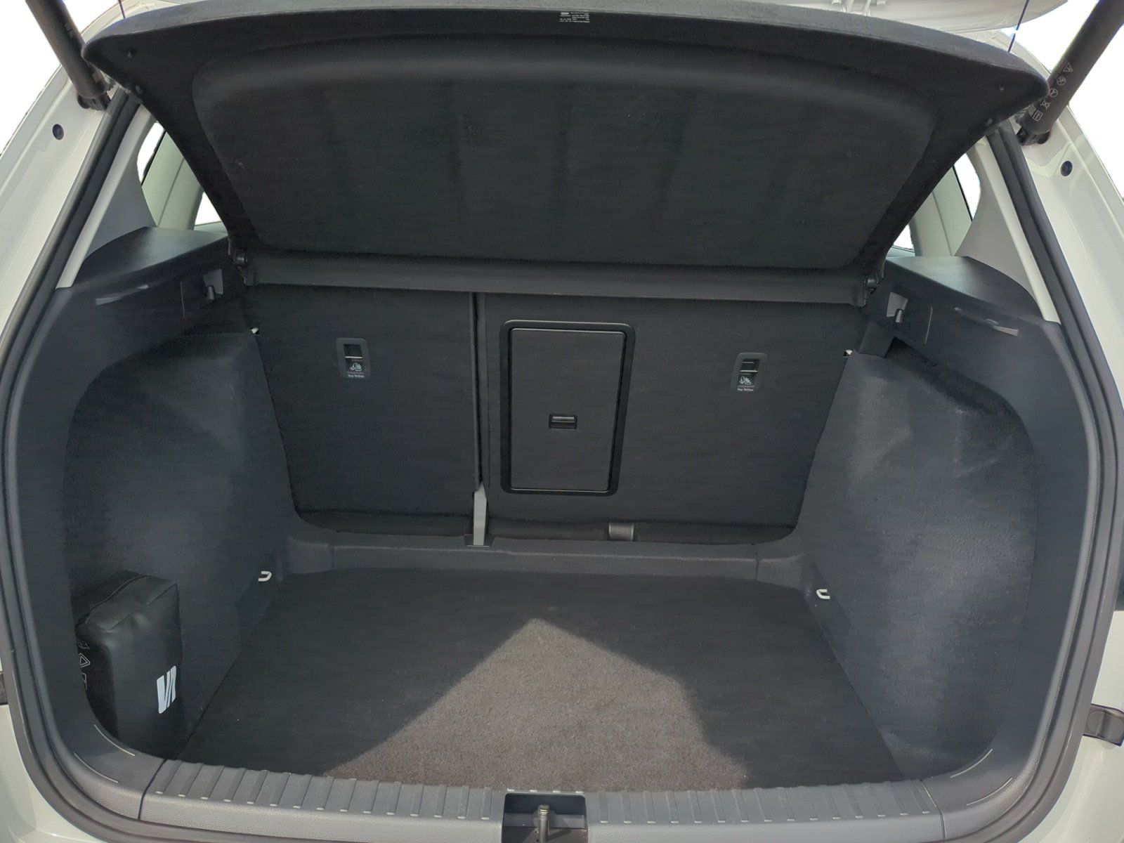 Seat Ateca Style 2.0 TDI DSG ACC*AHK*NAVI*LED*PDC*e-H