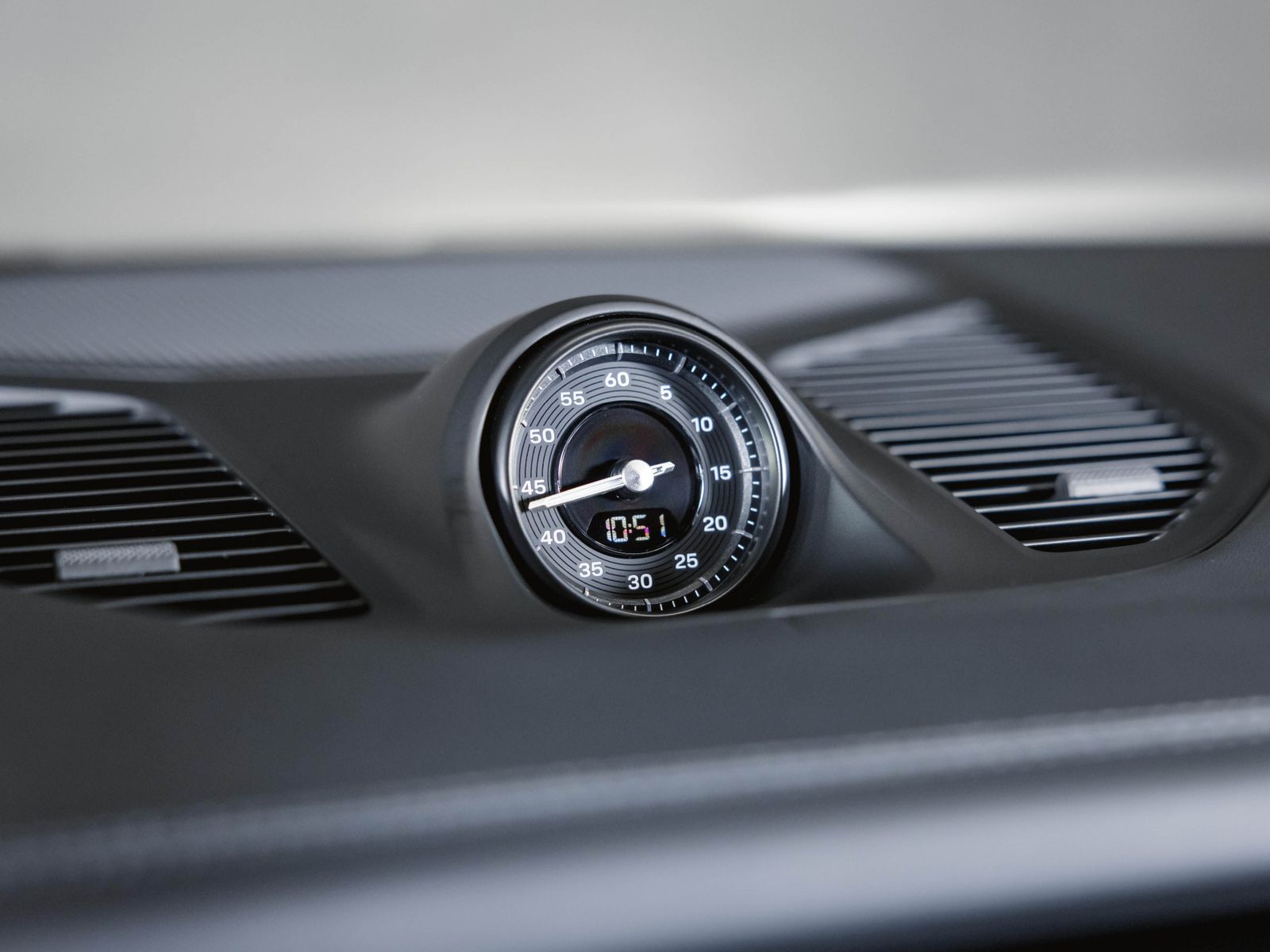 Porsche Cayenne E-Hybrid Sportabgasanlage Sportlenkrad
