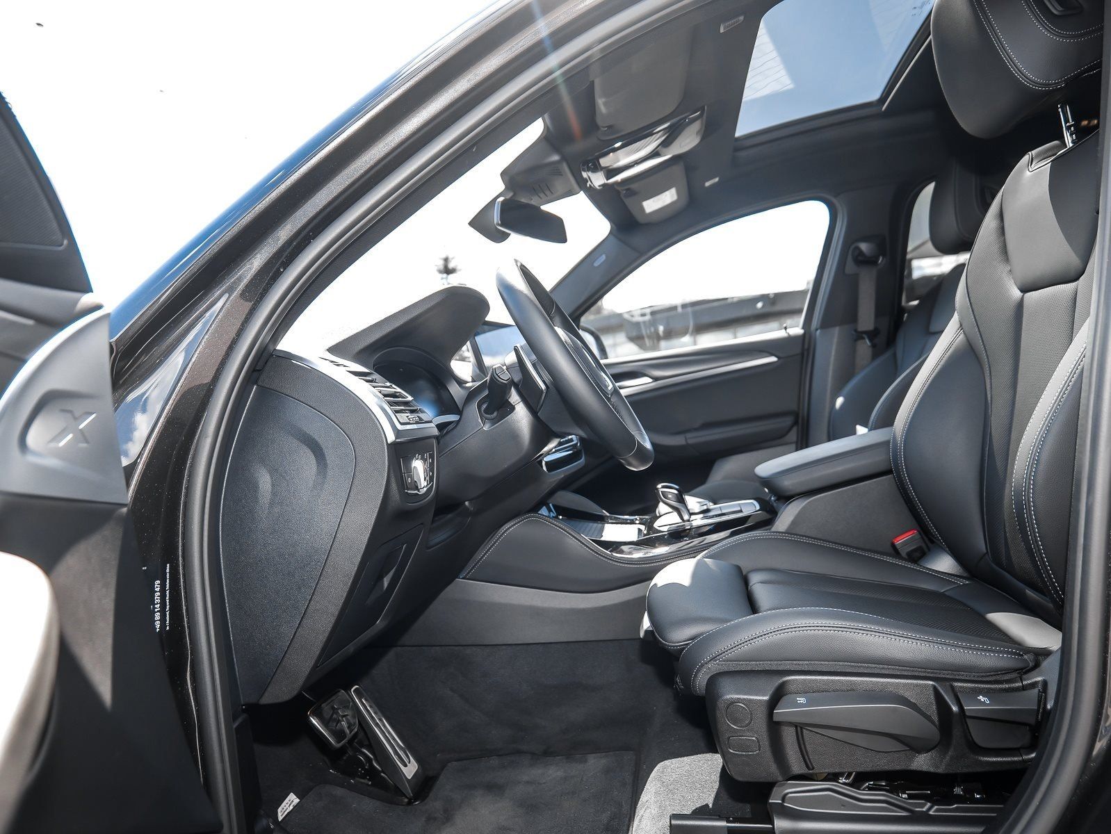 BMW X4 xDrive30d M Sport PANO ACC AHK RFK NAVI LED