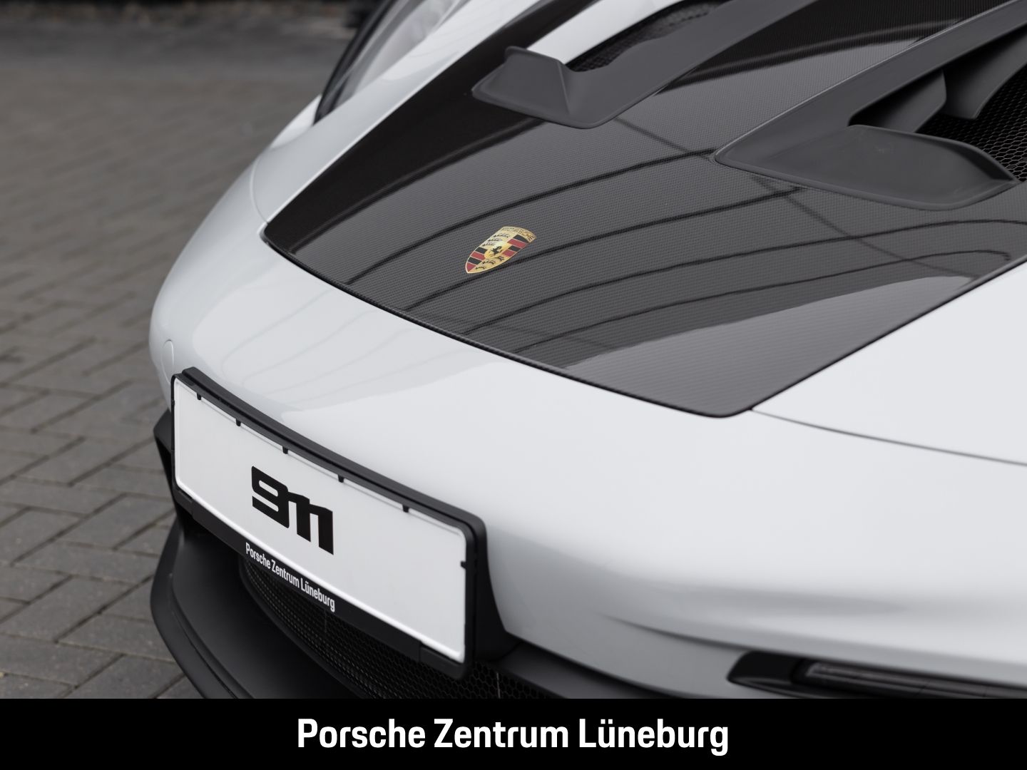 Porsche 992 911 GT3 RS - Samsaru's Car Outlet