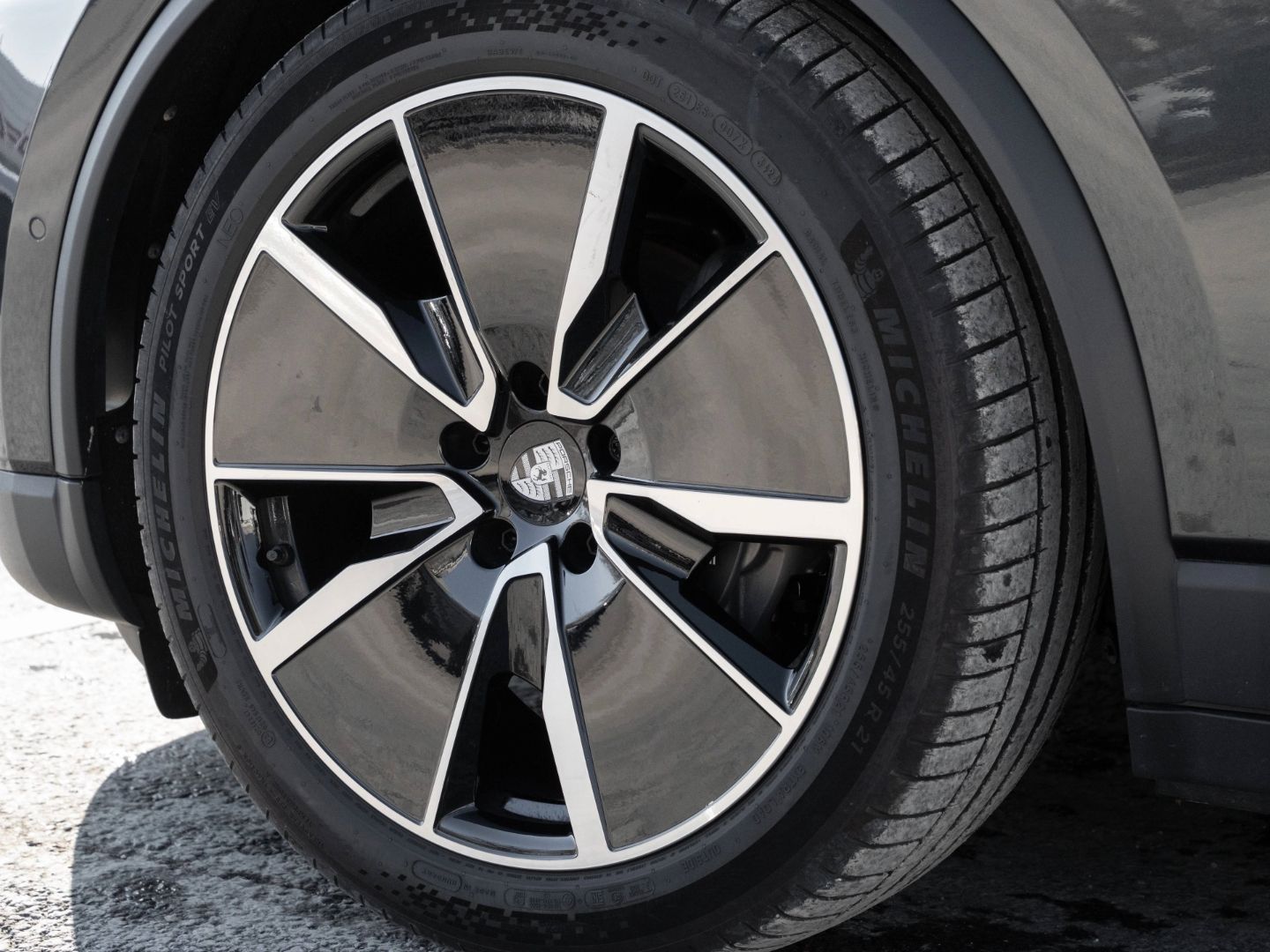Porsche Macan 4 AHK Sport Chrono Paket Luftfederung