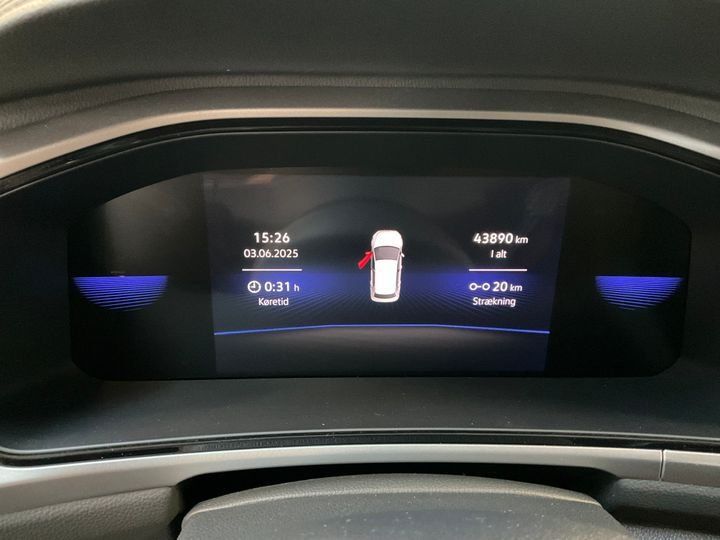 Volkswagen T-Roc Life TSI DSG - Samsaru's Car Outlet