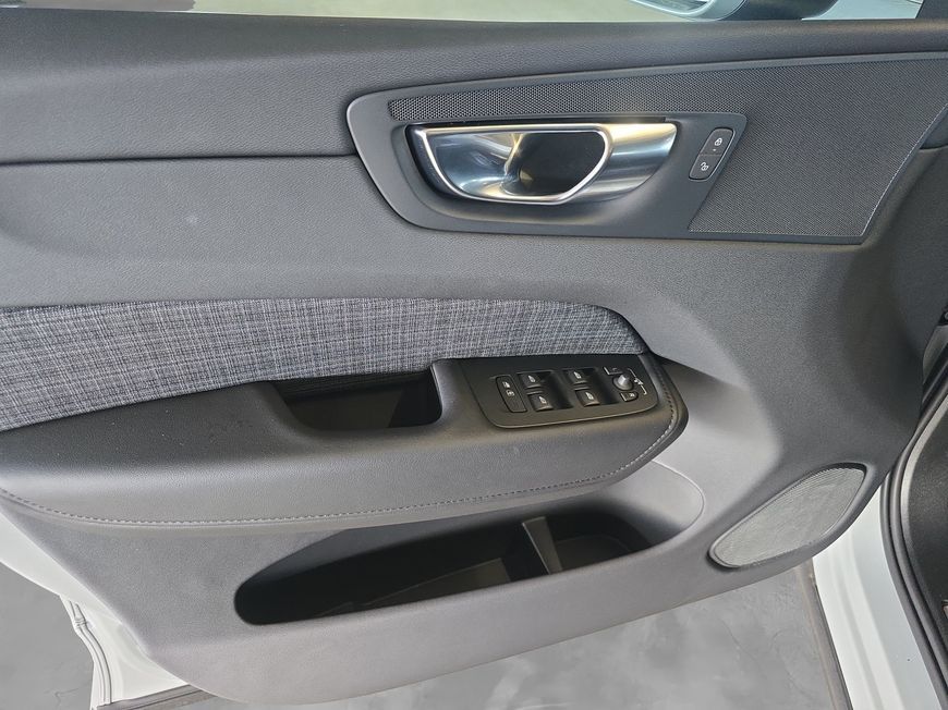 Volvo XC60 B5 B AWD Core