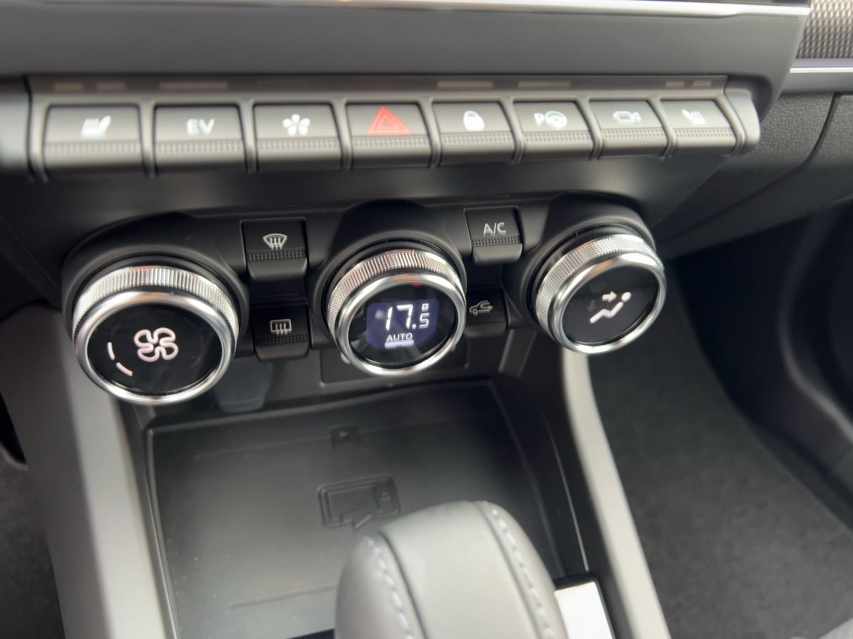 Renault Arkana TECHNO E-Tech Full Hybrid - Samsaru's Car Outlet
