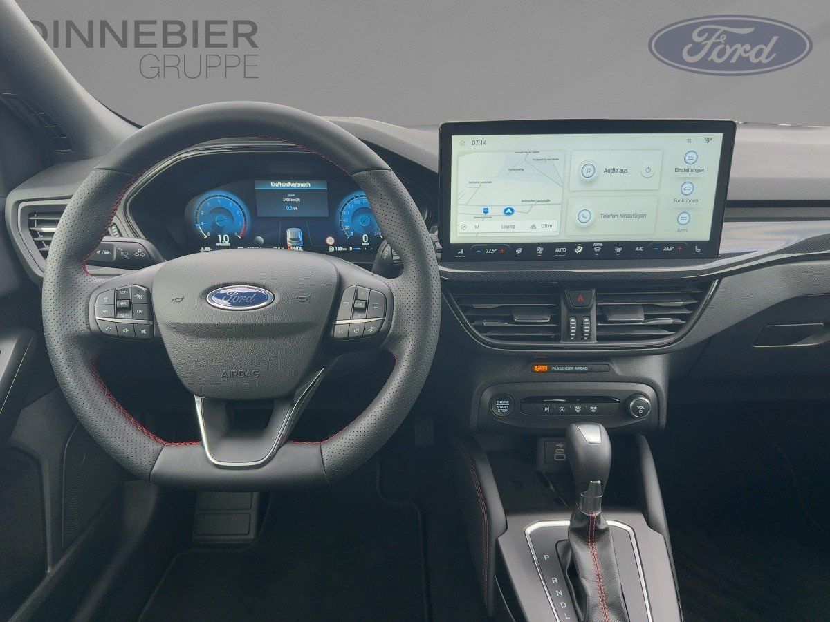 Ford FOCUS ST-Line X LED+AHK+Kamera+Winterpaket