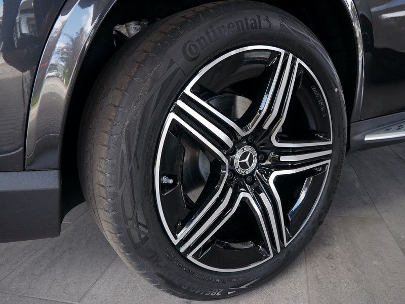 Mercedes-Benz GLC 300 d 4M AMG NIGHT MEMO 360 AHK DISTR KAMERA