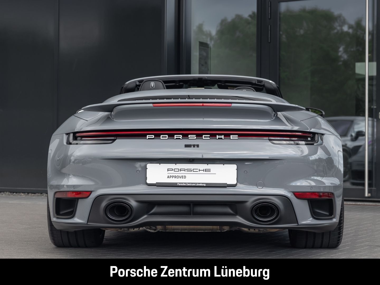 Porsche 992 911 Turbo S Cabriolet - Samsaru's Car Outlet