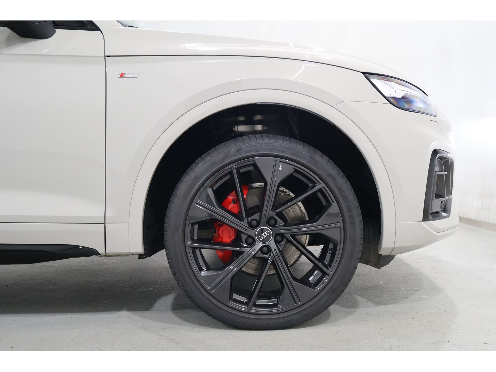 Audi Q5 40 TDI quattro S line AHK*RFK*ACC