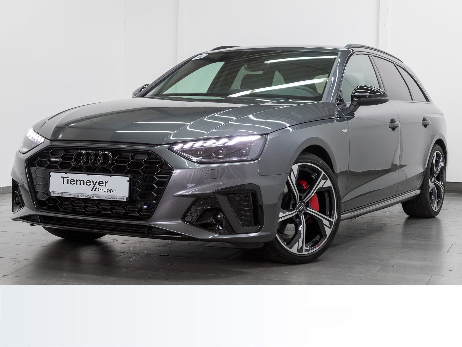 Audi A4 Avant 40 TFSI Q 2x S LINE MATRIX AHK LM19 KAM