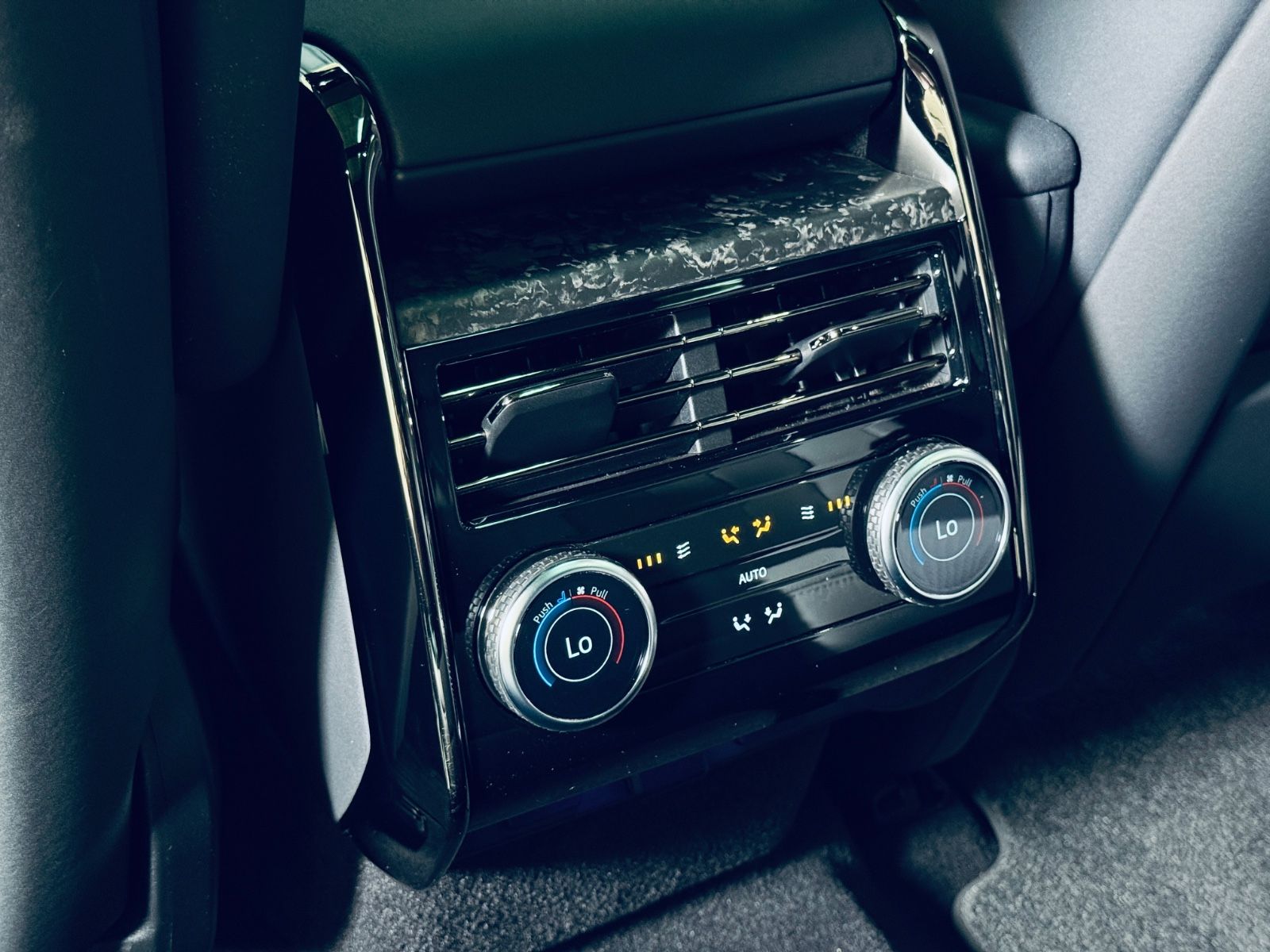 Range Rover Sport First Edition - Samsaru's Car Outlet