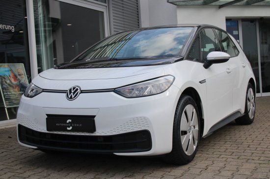 Volkswagen ID.3 Pure Performance - Samsaru's Car Outlet