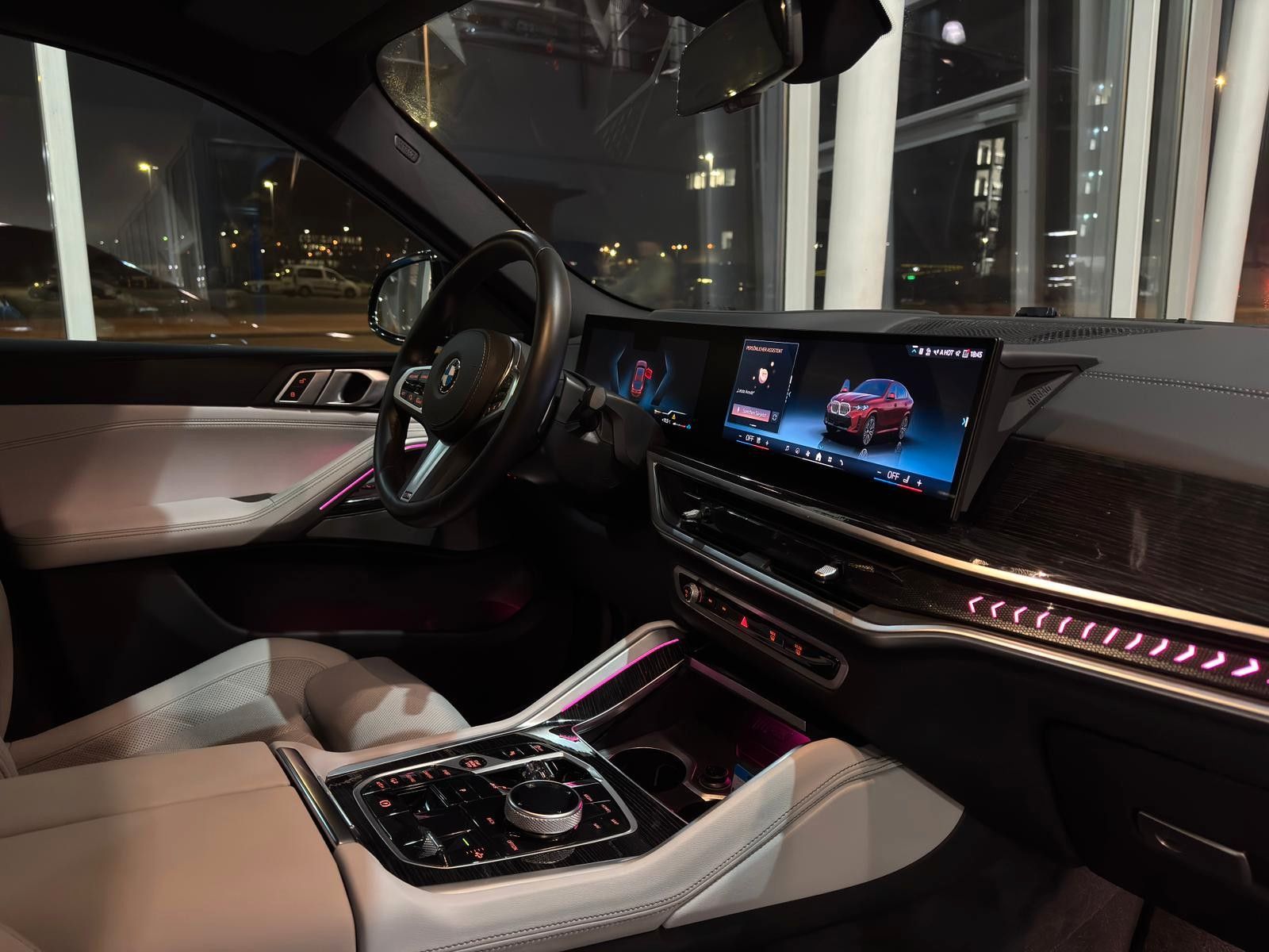 BMW X6 xDrive 40d M Sport Pro 22" Pano AHK ACC+