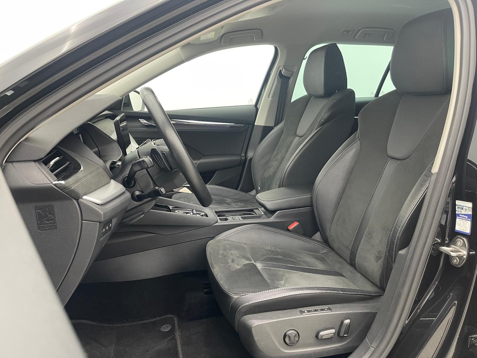 Skoda Octavia Style iV *HuD*MATRIX*KAM*ACC*KESSY*MEM*