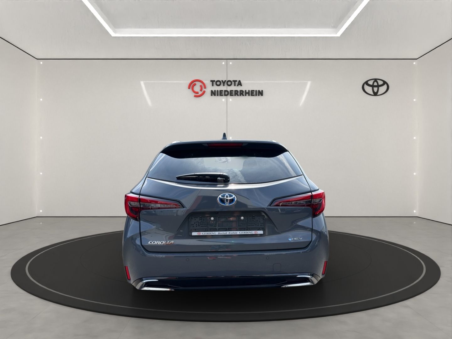 Toyota Corolla Touring Sports Hybrid Lounge 18''ALU+MAT