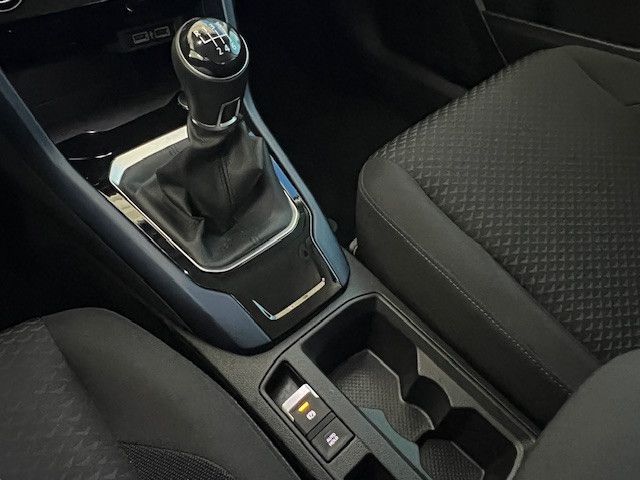 Volkswagen T-ROC United - Samsaru's Car Outlet