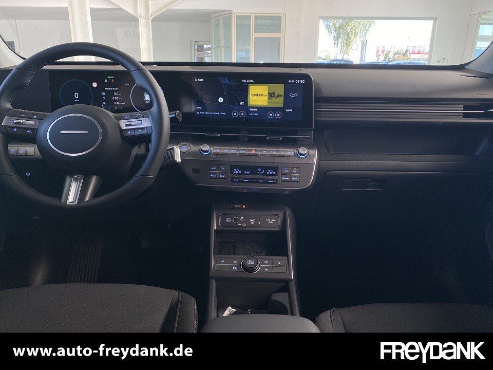 Hyundai KONA Hybrid 2WD TREND - Samsaru's Car Outlet