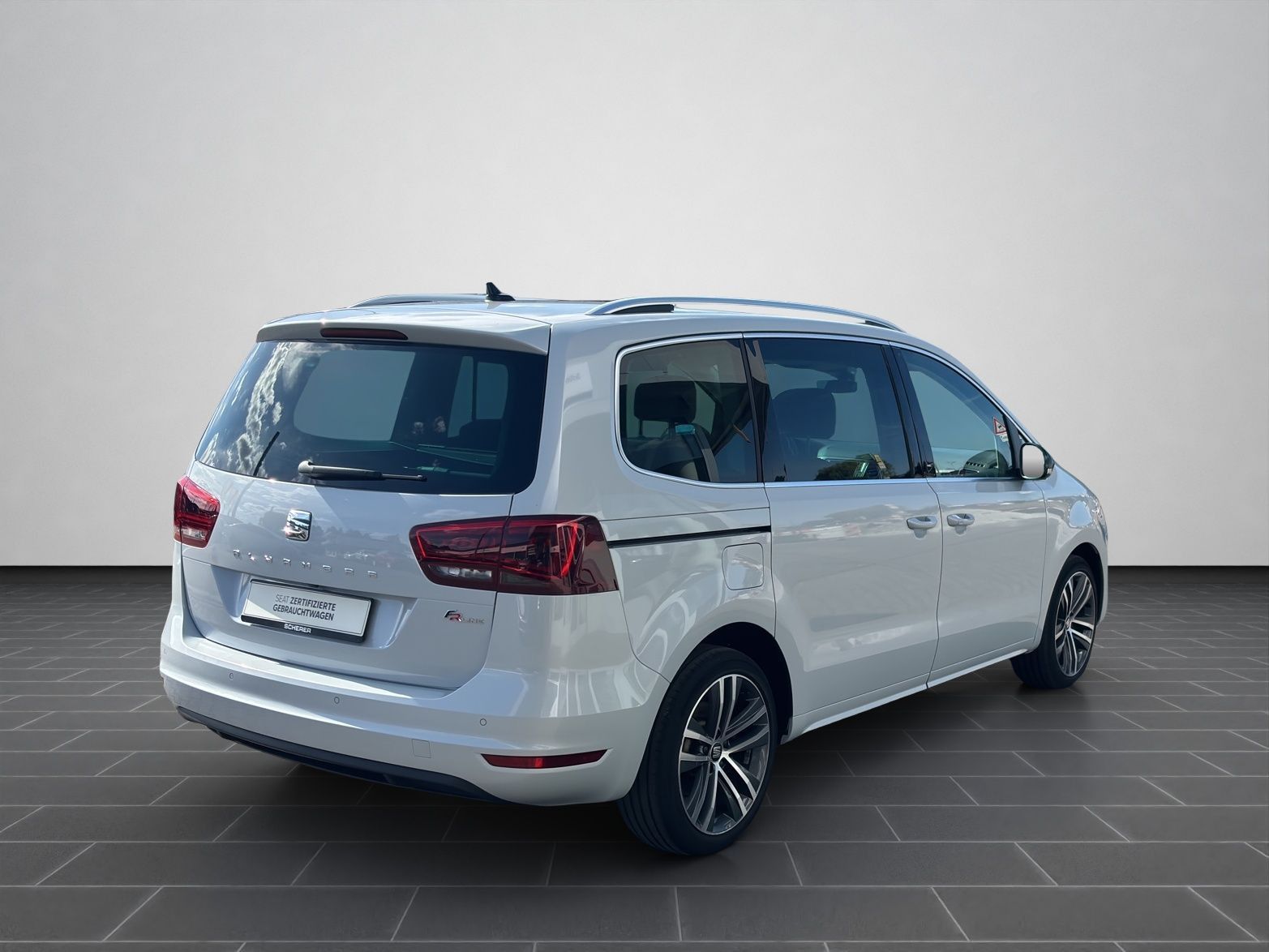 Seat Alhambra 1.4 TSI DSG FR LINE RFK AHK FULL LINK